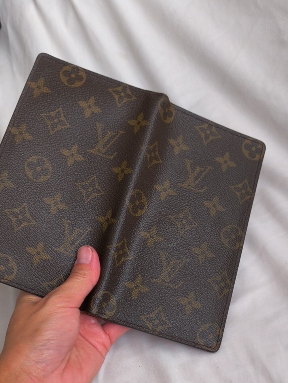 LV Flat Wallet - Picture 8 of 14